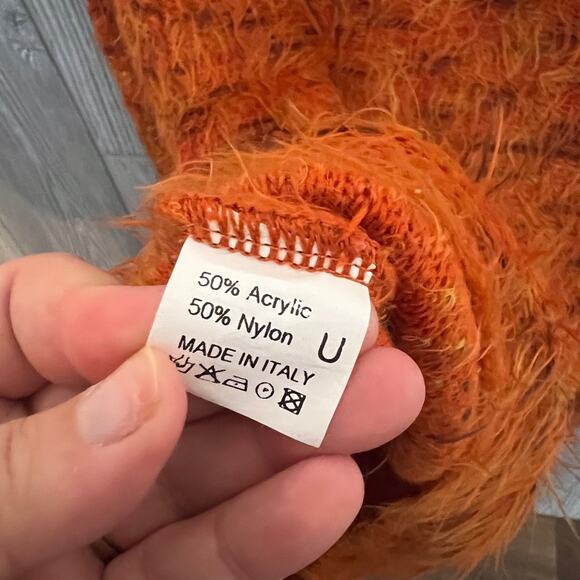 Sapi Magliere Italian Acrylic Faux Fur Sweater - Picture 3 of 9